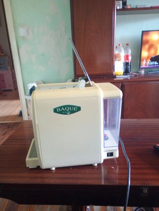 Cafetera de cápsulas Baqué
