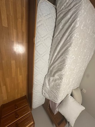 Cama de madera individual
