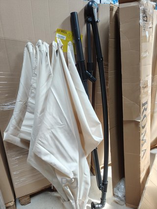 Parasol Excéntrico UPF+50 300ø x 240cm