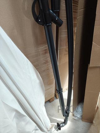 Parasol Excéntrico UPF+50 300ø x 240cm