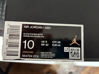 Nike Air Jordan 1 Mid Banned 2020