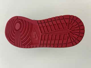 Nike Air Jordan 1 Mid Banned 2020