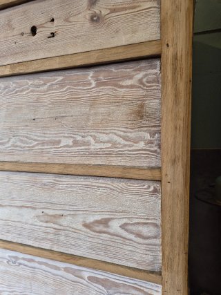 Cómoda Catalana Madera y Metal
