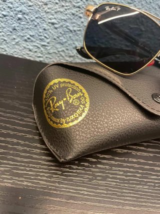 Gafas de Sol Ray-Ban Polarizadas Dorado Negro