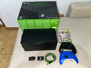 Xbox Series X + Nintendo Switch OLED