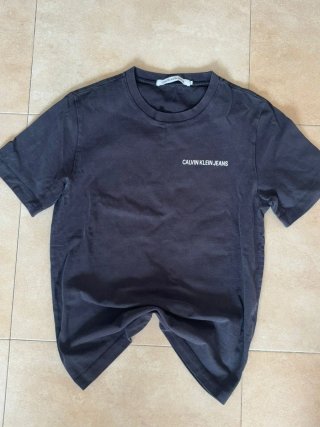 CHOLLO!! Ropa Vintage Marcas conocidas. 15€/kg