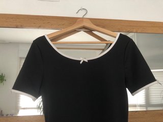 Vestido negro con lazo T.M