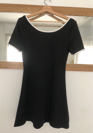 Vestido negro con lazo T.M