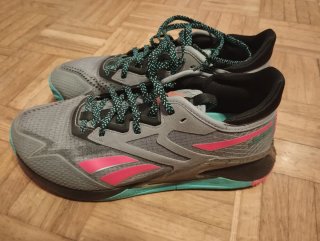 Zapatillas Reebok Nano Gris, Rojo y Turquesa