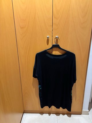 Camiseta Gucci Seda Negra y Verde. Vale para M y L