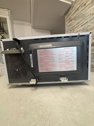 Microondas Panasonic NH-K35HWM