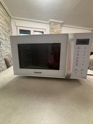 Microondas Panasonic NH-K35HWM