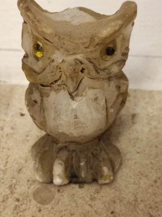 Colección cinco figuras de búhos son cinco