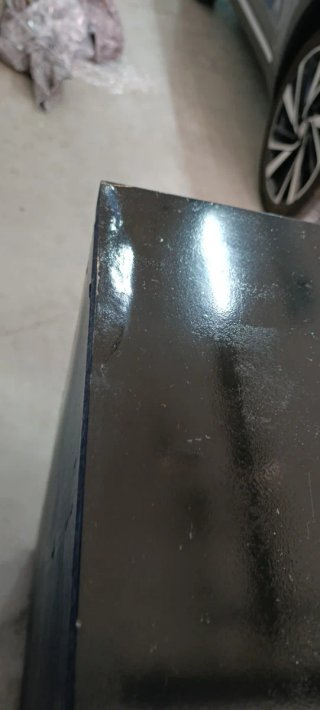 Cómoda de mimbre negra con espejo