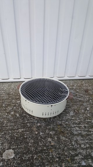 NUEVA Barbacoa portátil metal y plástico