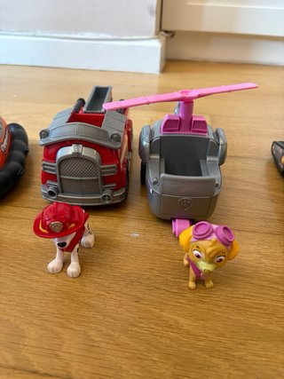 Patrulla Canina Coches y Figuras