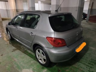 Peugeot 307 2004