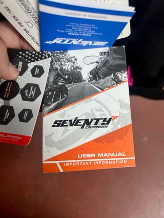 Chaqueta Moto Deportiva Mujer Negra y Rosa