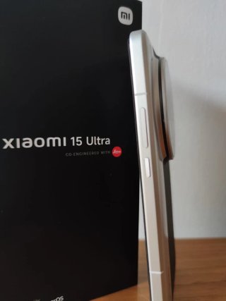 Xiaomi 15 Ultra - Scatola e Telefono