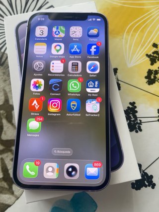 iPhone 12 256GB Morado