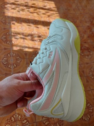 Zapatillas Fila Mujer Blancas y Rosas