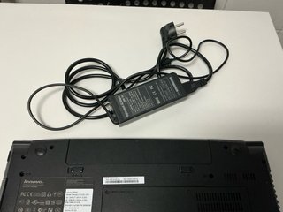 Ordenador portátil Lenovo negro