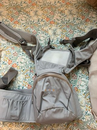 Mochila Porta Bebé Gris
