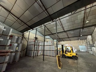 Nave industrial en venta en Roquetes