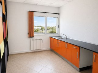 Oficina en alquiler en Hospital Nuevo en Valladolid