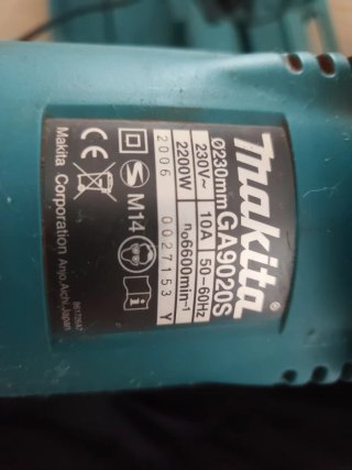 Maquina radialGA9020S Makita