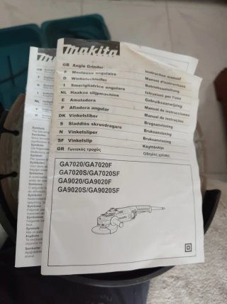 Maquina radialGA9020S Makita