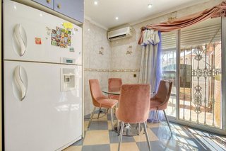 Casa pareada en venta en Gines