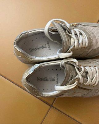 Scarpe Nero Giardini beige/bianche