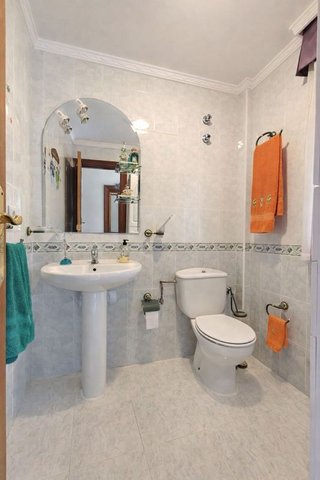 Casa en venta en Cúllar Vega