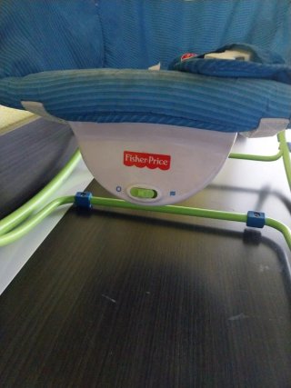 Mecedora vibratoria para bebé Fisher-Price