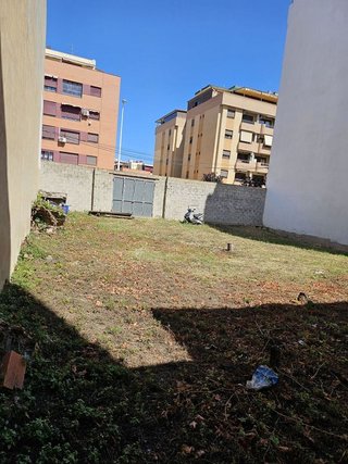 Terreno en venta en Avda. de Abril. - 9 de octubre en Sagunto