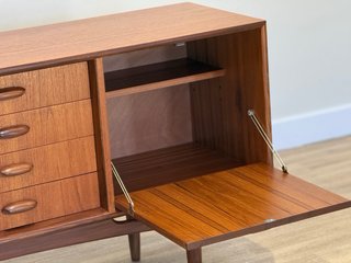 Aparador GPlan Brasilia Teak