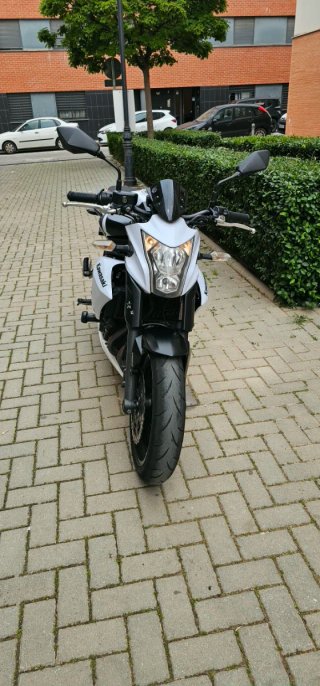 Kawasaki ER6n 650cc Año 2015. A2 Limitada.