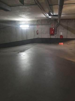 Garaje en venta en Parla Este en Parla