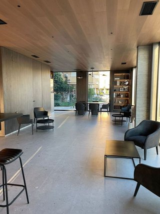 Local comercial en venta en Tres Huertas - El Torrejón - El Cerezo en Sevilla