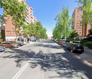 Local comercial en venta en Numancia en Madrid