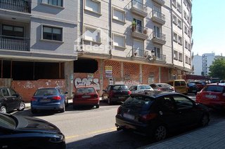 Local comercial en venta en Ponteareas