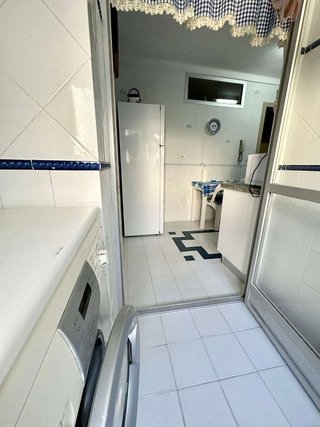 Piso en venta en La Carihuela en Torremolinos