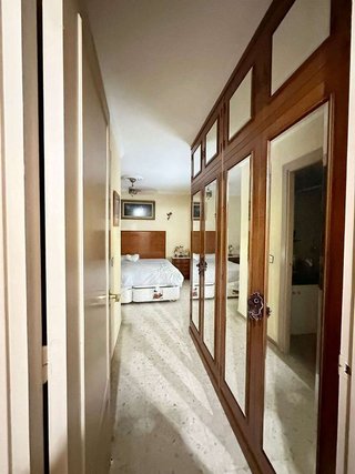 Piso en venta en La Carihuela en Torremolinos