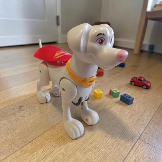 Krypto il Supercane giocattolo motorizzato