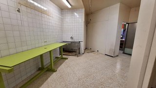 Local comercial en alquiler en Eixample Nord – La Devesa en Girona