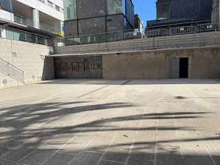 Local comercial en alquiler en El Calderi - Estació del Nord - Estació de França en Mollet del Vallès