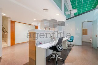 Local comercial en venta en Eixample Sud – Migdia en Girona