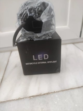Foco LED para Moto - Built-in Spotlight