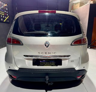 RENAULT Scénic Dynamique dCi 110 eco2